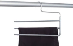 Plaatsbesparende Klerenhanger