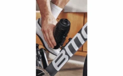 Fidlock Twist X Keego Drinkfles Van Elastisch Titanium Met Magnetisch Mechanisch Flessenhouder Systeem 600 Ml -Outdoor Kampeeruitrusting 676758 4603017